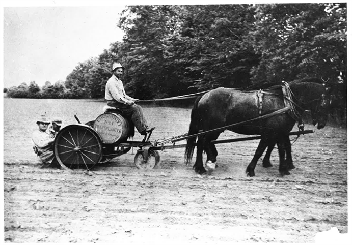 Cockshutt No. 1 Transplanter